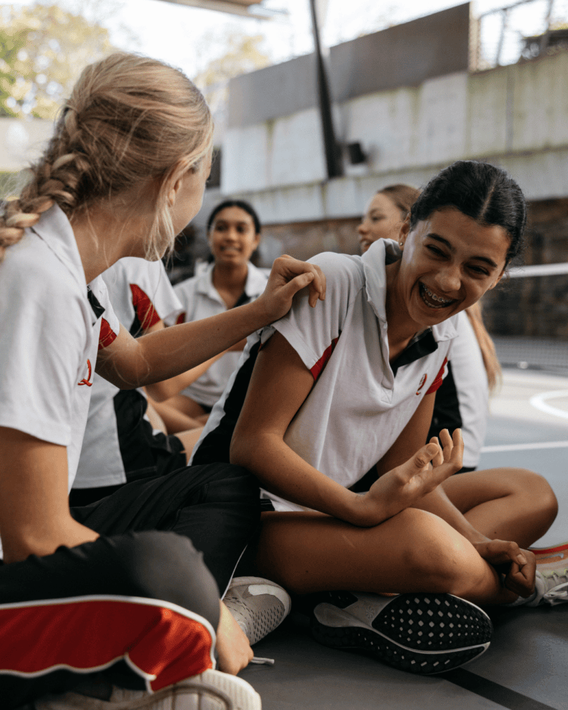 Friendship, Virtue, and the Ethics of Belonging